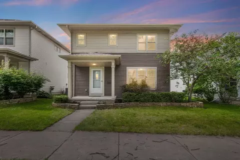 7026 Heather Glen Dr, Madison, WI 53719