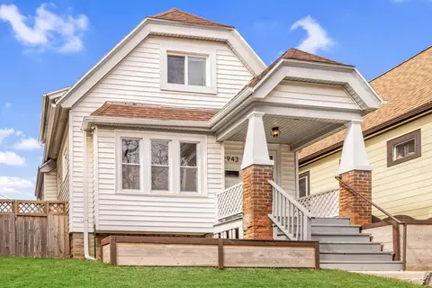 2943 N Weil, Milwaukee, WI 53212