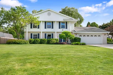 1119 W Fairfield, Glendale, WI 53217