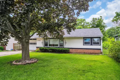 4306 South, Mchenry, IL 60050