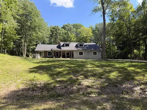3747 Maplewood, Hubertus, WI 53033