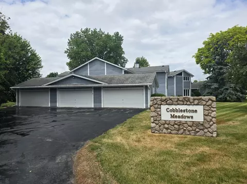 w157n11457 Hilbert #B, Germantown, WI 53022