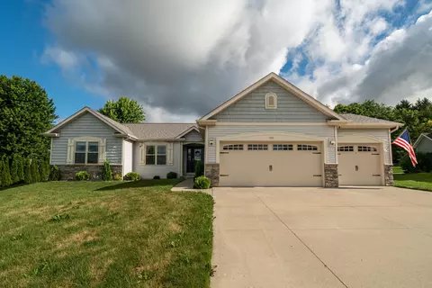 333 Nature, Johnson Creek, WI 53038