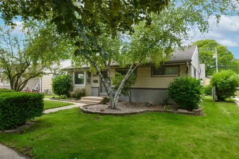 2837 S 67th, Milwaukee, WI 53219
