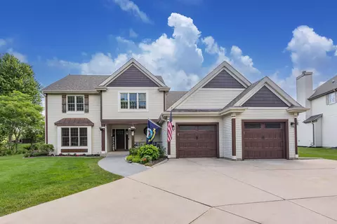 309 Woodlands, Hartland, WI 53029