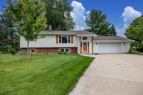 918 Sunset, Horicon, WI 53032