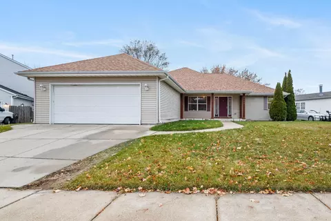 7423 N 86th, Milwaukee, WI 53224