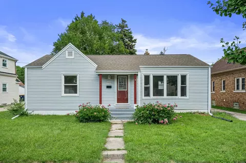 2444 S 83rd, West Allis, WI 53219