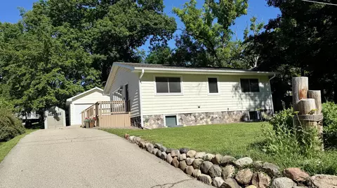 38 Oakwood, Williams Bay, WI 53191