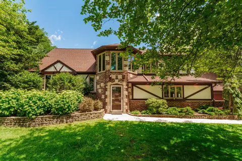 4705 Bluffside, Racine, WI 53402