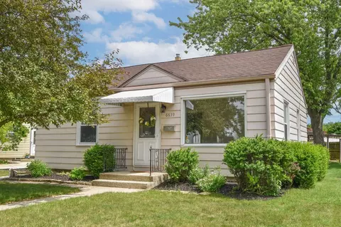 6639 W Bennett, Milwaukee, WI 53219