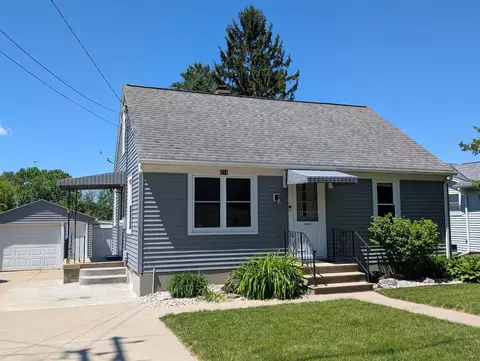 214 Fairview, Watertown, WI 53094