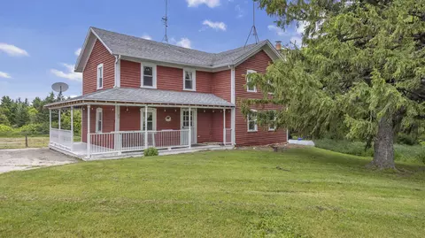w4568 County Road F, Lyndon, WI 53093