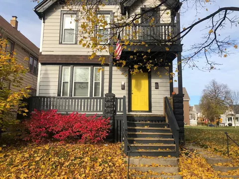 908 W Hadley #908A, Milwaukee, WI 53206