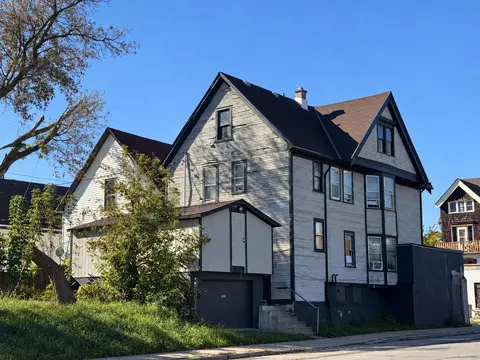3525 W W Ctr #3531, Milwaukee, WI 53210