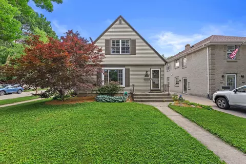 8601 Stickney, Wauwatosa, WI 53226