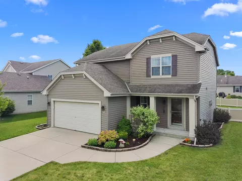621 E Sheila, Elkhorn, WI 53121