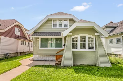 3713 N 15th, Milwaukee, WI 53206