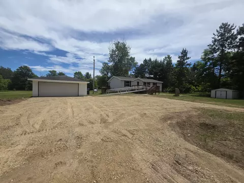3060 15th, Springville, WI 53965