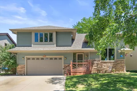 2540 S 95th, West Allis, WI 53227