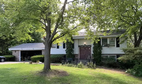 w310s8721 Casper, Mukwonago, WI 53149