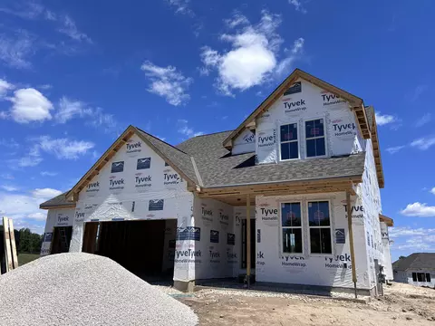 270 Bayberry, Grafton, WI 53024
