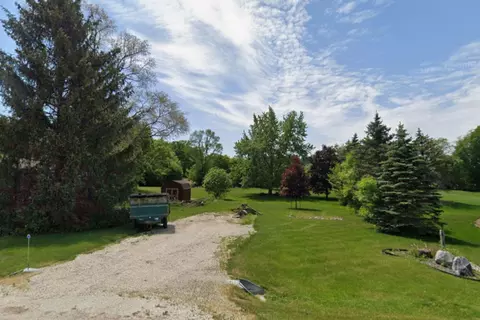 10021 Brookside, Caledonia, WI 53108
