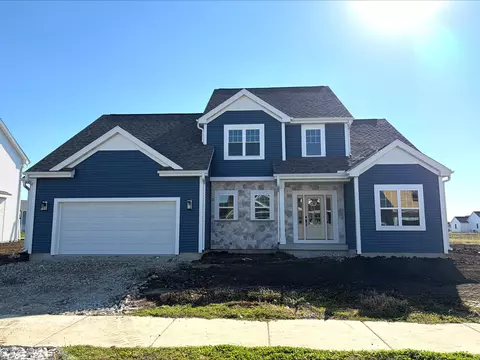 1747 Switchgrass, Oconomowoc, WI 53066