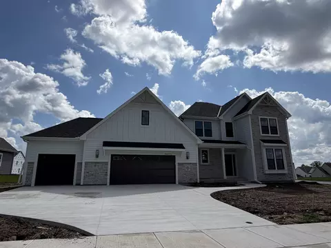 n66w21225 Sweet Clover, Menomonee Falls, WI 53051