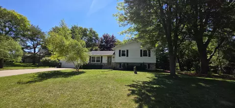 n50w14473 Fairmount, Menomonee Falls, WI 53051