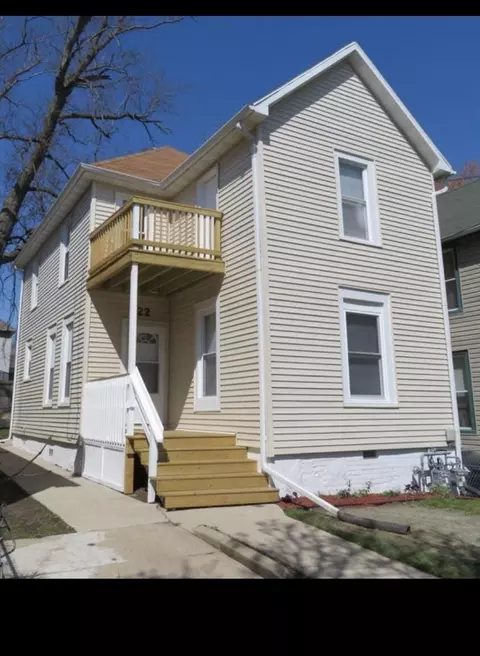922 Racine, Racine, WI 53403