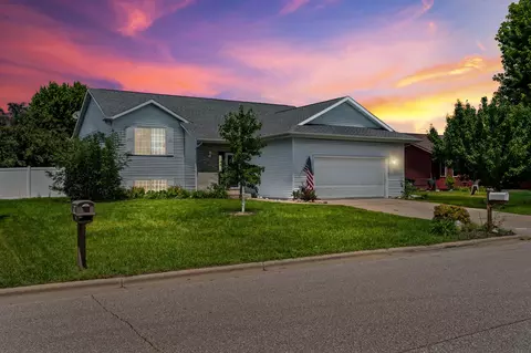 213 Kenneda, Holmen, WI 54636