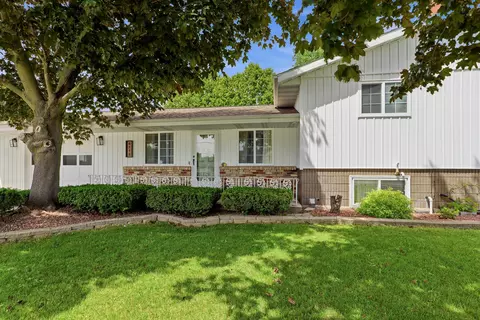 4118 Michigan, Manitowoc, WI 54220