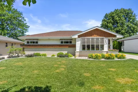 2604 E Dl, Cudahy, WI 53110