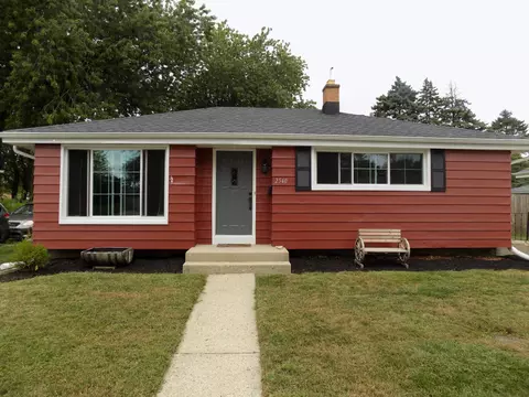 2540 82nd, Kenosha, WI 53143