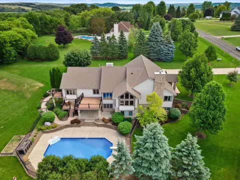 s25w29272 Cambrian, Genesee, WI 53188