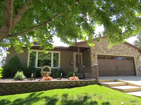 1317 Dakota, Watertown, WI 53094
