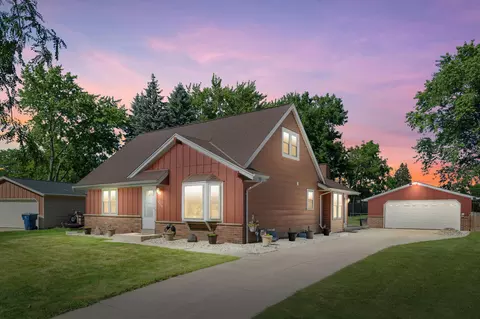 7434 S Logan, Oak Creek, WI 53154