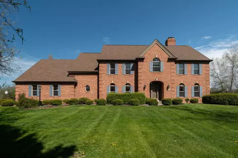 5623 River Hls, Racine, WI 53402