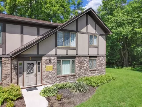 90 Potawatomi #3D, Williams Bay, WI 53191