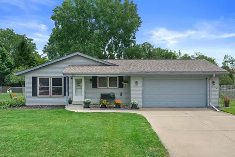 307 N 7th, Waterford, WI 53185
