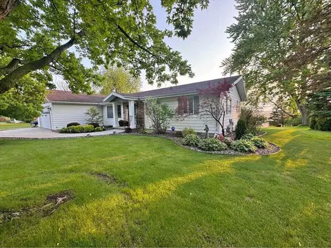 999 Milwaukee, Lomira, WI 53048