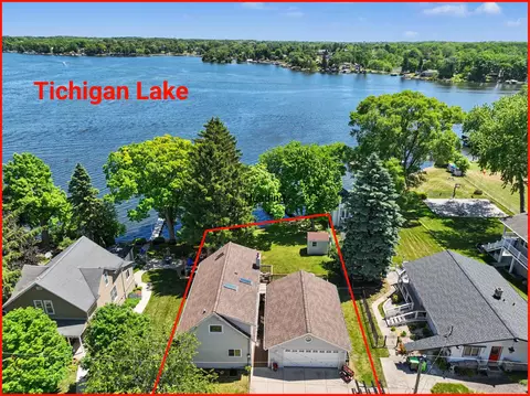 6709 Spruce, Waterford, WI 53185