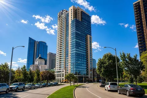 923 E Kilbourn #1502, Milwaukee, WI 53202