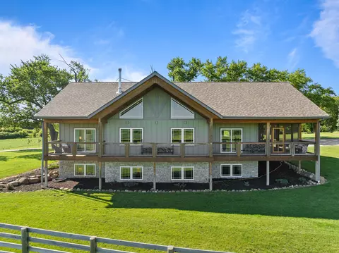 29224 Mt Tom, Burlington, WI 53105