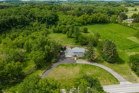 n10w28431 Northview, Delafield, WI 53188