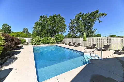 6652 Big Bnd, Waterford, WI 53185