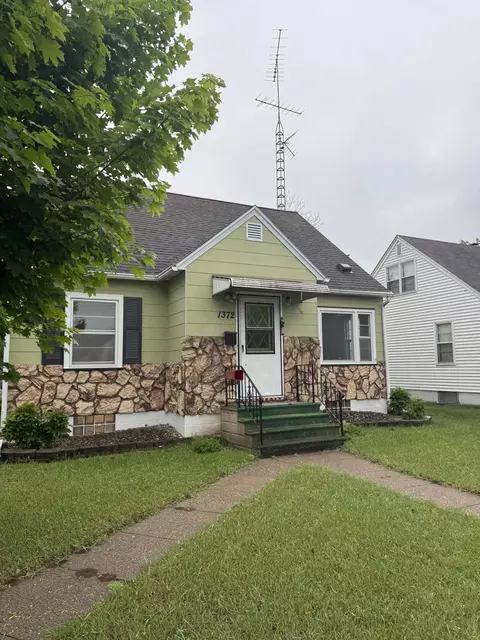 1372 Hyde, La Crosse, WI 54601