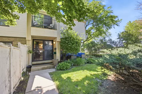 9000 N 70th, Milwaukee, WI 53223
