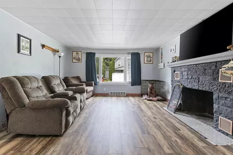 1905 32nd, Two Rivers, WI 54241